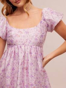 WESTFADE Robe mini d'été imprimée florale en jacquard, col en coupe basse, manches courtes bouffantes, nœud papillon, dos ouvert, style boho cowgirl country western pour concert, vacances à la plage, brunch, remise de diplôme - Prune - Voir 4