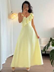 女式时尚休闲纯色纹理荷叶边下摆吊带紧身连衣裙 - Butter Yellow - 查看 6