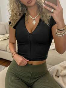 SHEIN Women's Casual Solid Color Front Zipper Cropped T-Shirt - Black - View 1
