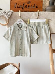 SHEIN Young BoySummer Collared Short Sleeve Fashionable High-End Casual Shirt Paired With Versatile Shorts Set, Suitable For Daily Wear Such As Summer Leisure Time At Home Or Family Gatherings