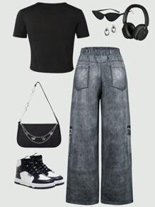 Women's Black Short Sleeve T-Shirt With Black English Letter & Star Pattern, Paired With Black Pants - Mommy And Me Matching Outfits (2 Sets Sold Separately) Y2k Outfit Rockstar Outfit Women 90s Outfit Star Jeans Outfit