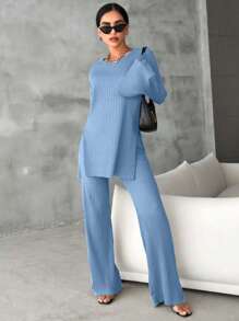 RueChic 2pcs/Set Women Casual Solid Color Bell-Sleeve Top & Pants - Baby Blue - View 3