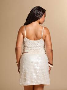 SHEIN BAE 大码女式纯色亮片优雅时尚吊带背心，音乐节吊带上衣，机场、生日、夜店、外出、节日、锐舞派对等场合性感又优雅，毕业季也适用 - 白色 - 查看 7