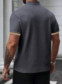 Manfinity Homme 男士撞色边商务休闲短袖 Polo 衫 夏季男士 Polo 衫 纹理 Polo 衫 男士高尔夫衫 针织 Polo 衫 男士短袖 Polo 衫 - 灰色 - 查看 2