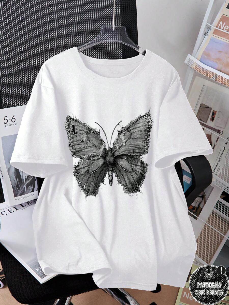 SHEIN Camiseta de manga corta de cuello redondo con decoración de mariposa de falso denim, cómoda y casual, adecuada para adolescentes en verano - Blanco - Ver 1