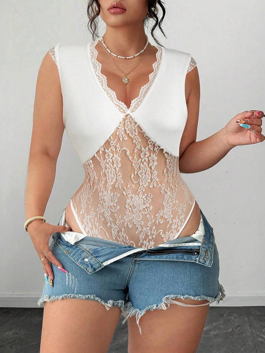 大码女式白色蕾丝紧身衣，休闲沙滩装 - 白色 - 查看 1