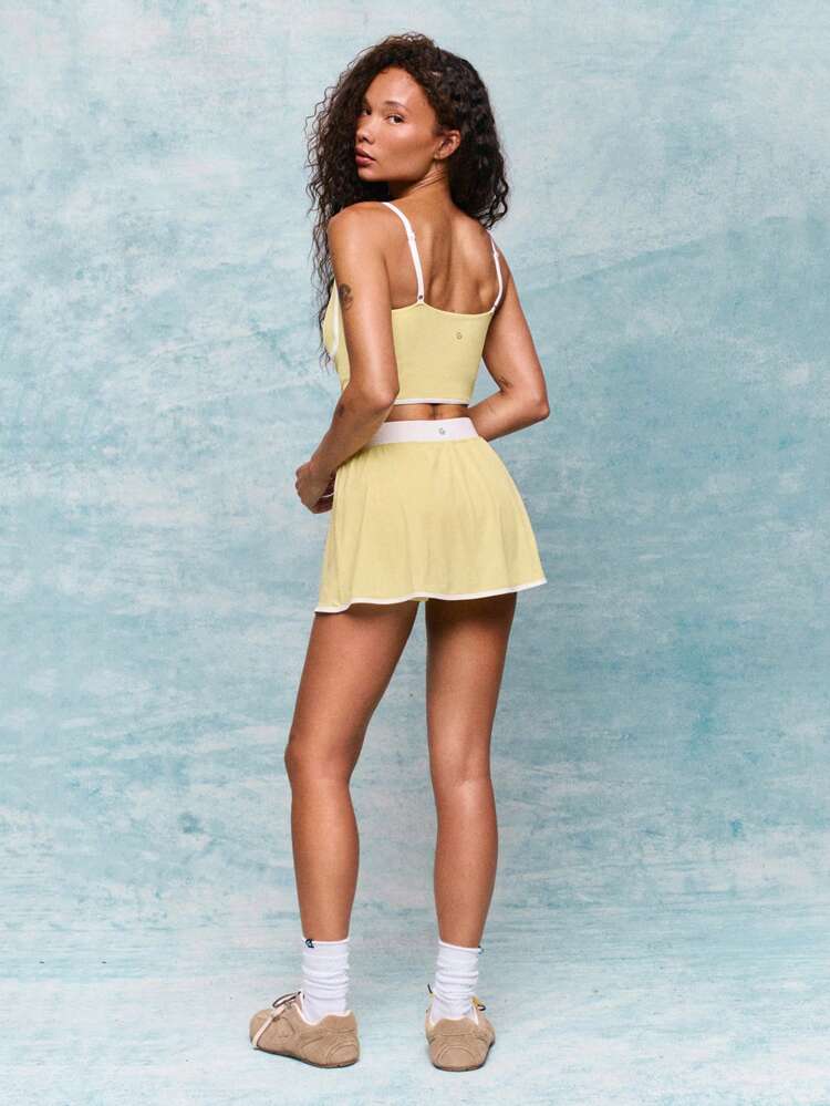 FeatherFit™ Two-Tone Scoop Neck Longline Sports Bra Low Impact Yoga Pilates Daily