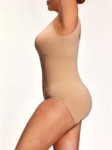 SHEIN Shape Bodys de talla grande de unicolor con cuello redondo y sin mangas, entallados