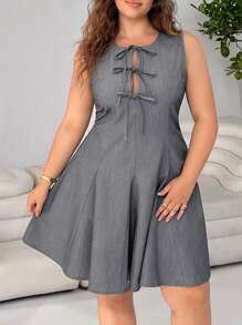 SHEIN EZwear Plus Size Women Solid Color Crew Neck Sleeveless Bandage Bowknot Midi Dress - Grey - View 5