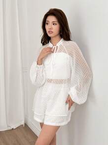 SHEIN Unity 女士瑞士圆点透视系带灯笼袖上衣和短裤套装 - 白色 - 查看 2