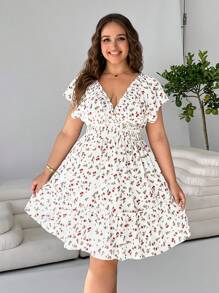 SHEIN EZwear Váy mini họa tiết quả anh đào thường ngày cho ngày lễ mùa hè cỡ lớn - trắng - Xem 3