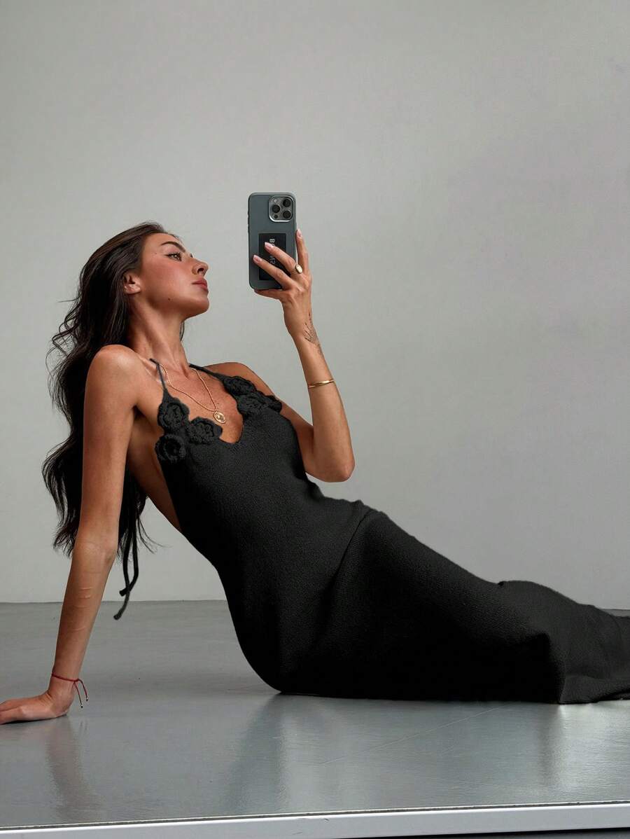 Aloruh Apricot Backless Halter Bodycon Dress With 3D Flower Summer Knit Texture, For Romantic Date Vacation - Black - View 1