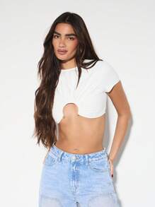 KIZN 螺旋剪裁设计短款 T 恤节日舞蹈俱乐部派对短款上衣简约 Y2K 时尚街头服饰夏季 - 白色 - 查看 6