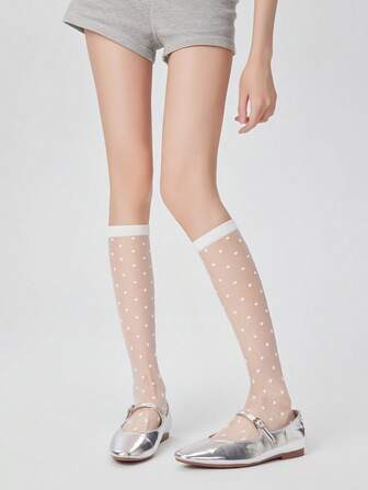 Kawaii Calzini alla caviglia in rete traspiranti, asimmetrici, con motivo a pois bianco e nero, casual e di moda, versatili per primavera/estate