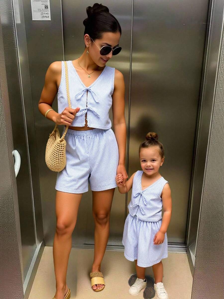 SHEIN Bộ đồ lót sọc và quần short cho mẹ và con gái, mùa hè - Xanh và trắng - Xem 1