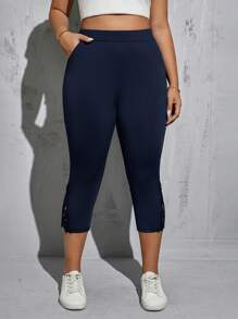 SHEIN Essnce Plus Size Women Spring And Summer Fashion Casual Comfortable High Elastic Basic Daily Elastic Waist Versatile Slim Black Tights Seven-Point Pants Leggings, Minimalist Style,Women Bottom,Work Pants,Capri Pants,Going Out,Teacher,Airport,European Summer,Cut Out Pants - Navy Blue - View 4