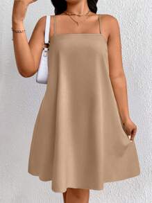 SHEIN LUNE 大码女式休闲简约修身可爱吊带 A 字连衣裙 - 卡其色 - 查看 1