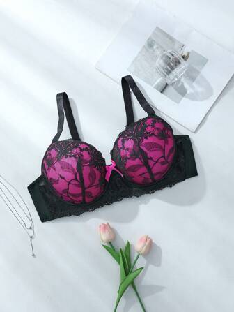 SHEIN Plus Size Women Lace Sheer Supportive Wireless Padded Uplift Front Closure Bra For Cleavage Enhancement