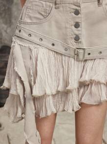 ROMWE Grunge Punk Minifalda de mezclilla con diseño desgastado, volantes y remiendo para mujer estilo Y2K