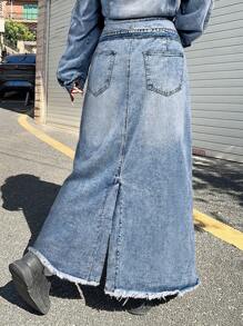 SHEIN ICON Plus Size Women Vintage Washed Casual Waistband Ruffle Slit Denim Mini Skirt