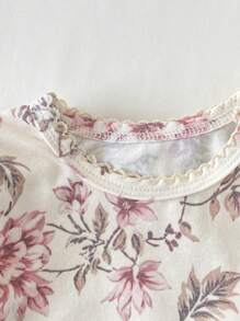 2pcs/Set Newborn Baby Soft Flower Print Clothes Set, Casual Fashionable Cute Romper With Long Pants Home Outfit Newborn Baby Girl Outfit Fall Winter