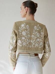 Aveloria Modichic Stylish Unique High-End Colorblock Short Jacket For Women, Featuring Elaborate Embroidery Pattern And Round Neck, Versatile Design