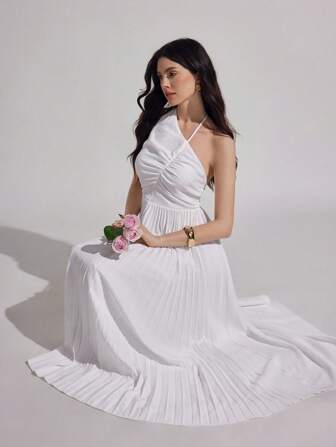 Modelyn فستان أنيق للنساء طويل الطوق مستدير الرقبة، غير متماثل الطية والكشكشة عند الذيل