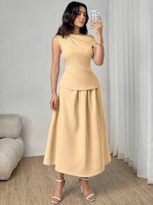 Modelyn 2pcs Solid Color Asymmetric Collar Top And Skirt Set - Khaki - View 5