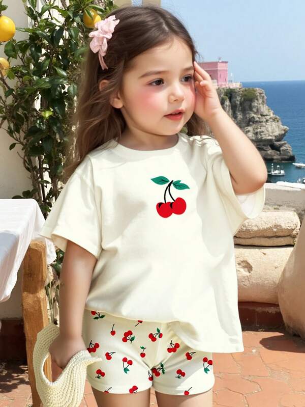 SHEIN Baby Girls Cute Mini Cherry Print, Vintage Cute Cherry, Cherry Girl, Baby Girl Casual Simple Round Neck Loose Short Sleeve T-Shirt And Fitted Bike Shorts Set, Suitable For Spring/Summer, Vacations, Beach Weekends, Cute Summer Outfits , Summer Kids Items, Korean Style , Summer Outing Items