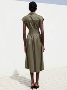 Aveloria Modichic 女士优雅简约设计拉链领褶腰 A 字长袖连衣裙 - 綠色 - 查看 2