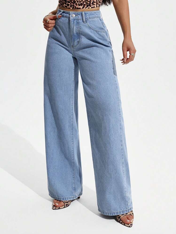 Jeanoix Plus Size Y2K Women Relaxed Fit Straight Leg Jeans, Vintage Washed Blue, Casual American Style Classic Loose Denim Pants - Light Wash - View 1