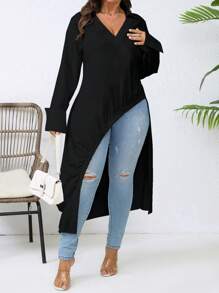 Camisa larga con manga larga, abertura lateral fruncida y unicolor para mujer de talla grande - Negro - Ver 6