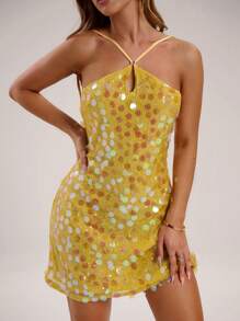 SHEIN BAE 1 件黄色闪亮亮片低腰垂坠性感迷你连衣裙，适合俱乐部海岛度假装、女士蜜月装、泳池派对装、度假装、伊比沙岛装、节日、度假海滩装、海滩装、波西米亚装、生日派对装、俱乐部装女士性感 - 黃色 - 查看 3