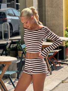 SHEIN ICON Lässiges gestreiftes gestricktes Sweater und Mini Shorts Outfit
