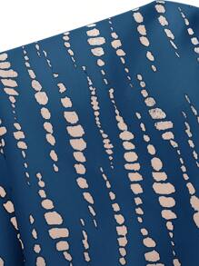 SHEIN Clasi 优雅领扣衬衫和修身印花腰部收紧 A 字长连衣裙夏季两件套，细肩带全印花连衣裙，荷叶边下摆超长度假海滩装女 - 藍色 - 查看 8