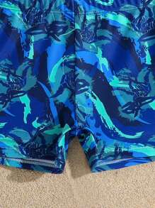 Young Boy Mandarin Collar Printed Round Neck Long Sleeve Rash Guard And Shorts Swimwear Set - Multicolor - View 5