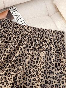 Lalippa Plus Size Women Leopard Print Elastic Waist Casual Versatile Shorts