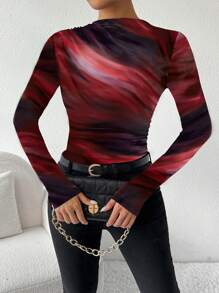 Chiquease 扎染印花不对称肩部荷叶边长袖T恤，新年女装，春秋季上衣 - 紅色 - 查看 4