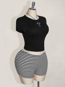 SHEIN ICON 大码 Y2K 性感低腰条纹超短裤 - 黑與白 - 查看 6