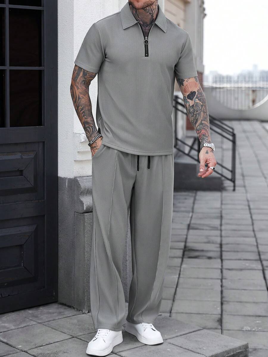 Manfinity Homme Casual Half Zip Polo Shirt And Drawstring Waist With Pockets Pants Two Pieces Set - Grey - View 1
