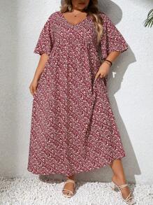 SHEIN CURVE+ Vestido holgado de mujer talla grande con estampado floral pequeño, escote en V y mangas cortas tipo babydoll,vestido árabe, ropa árabe, vestimenta bohemia para vacaciones de verano / país / playa, atuendos de playa, ropa de playa