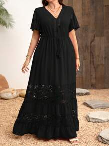 SHEIN Clasi 大码优雅蕾丝拼布 V 领波西米亚风格连衣裙 - 黑色 - 查看 4