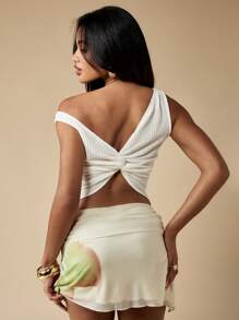 MISSGUIDED Off Shoulder Knit Vest Top Summer Twist Back Design Crop Length Texture Ribbed Casual Versatile Resort Party Festival Fashion - White - View 2