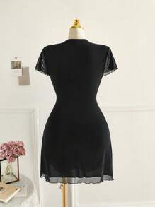 SHEIN EZwear V领蕾丝拼布黑色休闲连衣裙，春夏 - 黑色 - 查看 2