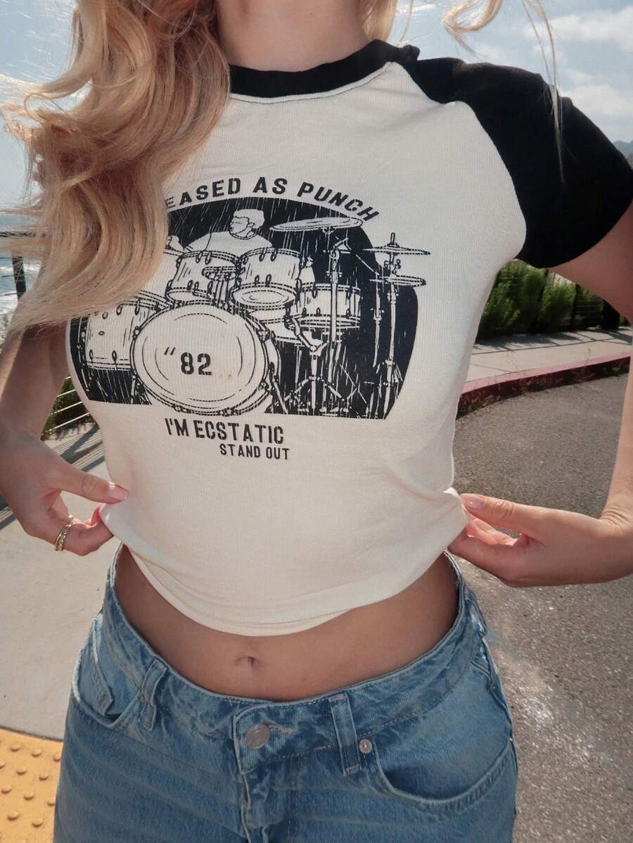 DAZY Women's Letter Print Color Block Round Neck Raglan Short Sleeve Slim Fit T-Shirt Graphic Tee - Black and White - View 1