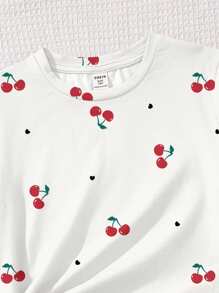 Emery Rose Kids Emery Rose Kids 可爱迷你心形樱桃印花“樱桃女孩”休闲少女短袖短裤两件套，适合夏季、海滩、度假