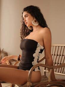 Anewsta 女士蕾丝拼布抹胸上衣和三角泳裤比基尼套装 - 藏蓝色 - 查看 1