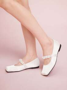 CUCCOO DOLLMOD White Fashionable Pearl Buckle Square Toe Flat Women Shoes, French Style - White - View 3