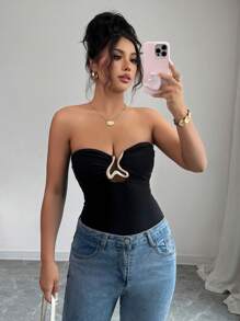 Rafferiza Canotta da donna elegante e sexy con scollo ad aletta e decorazioni traforate