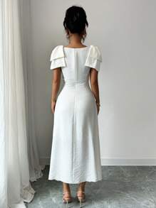 Modelyn 女式杏色方领超大蝴蝶结装饰无袖腰A字连衣裙